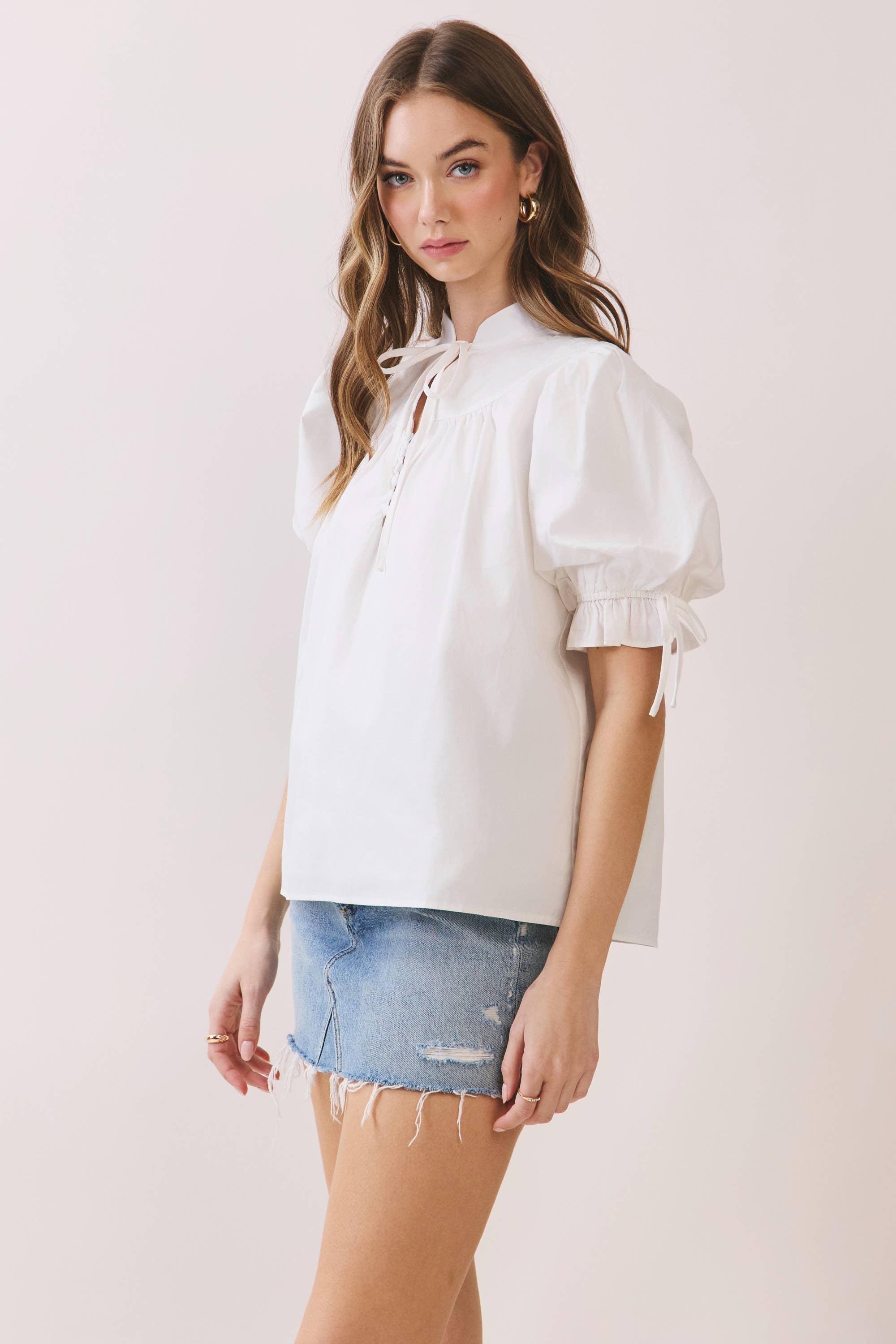 Puff Sleeve Blouse with tie collar
