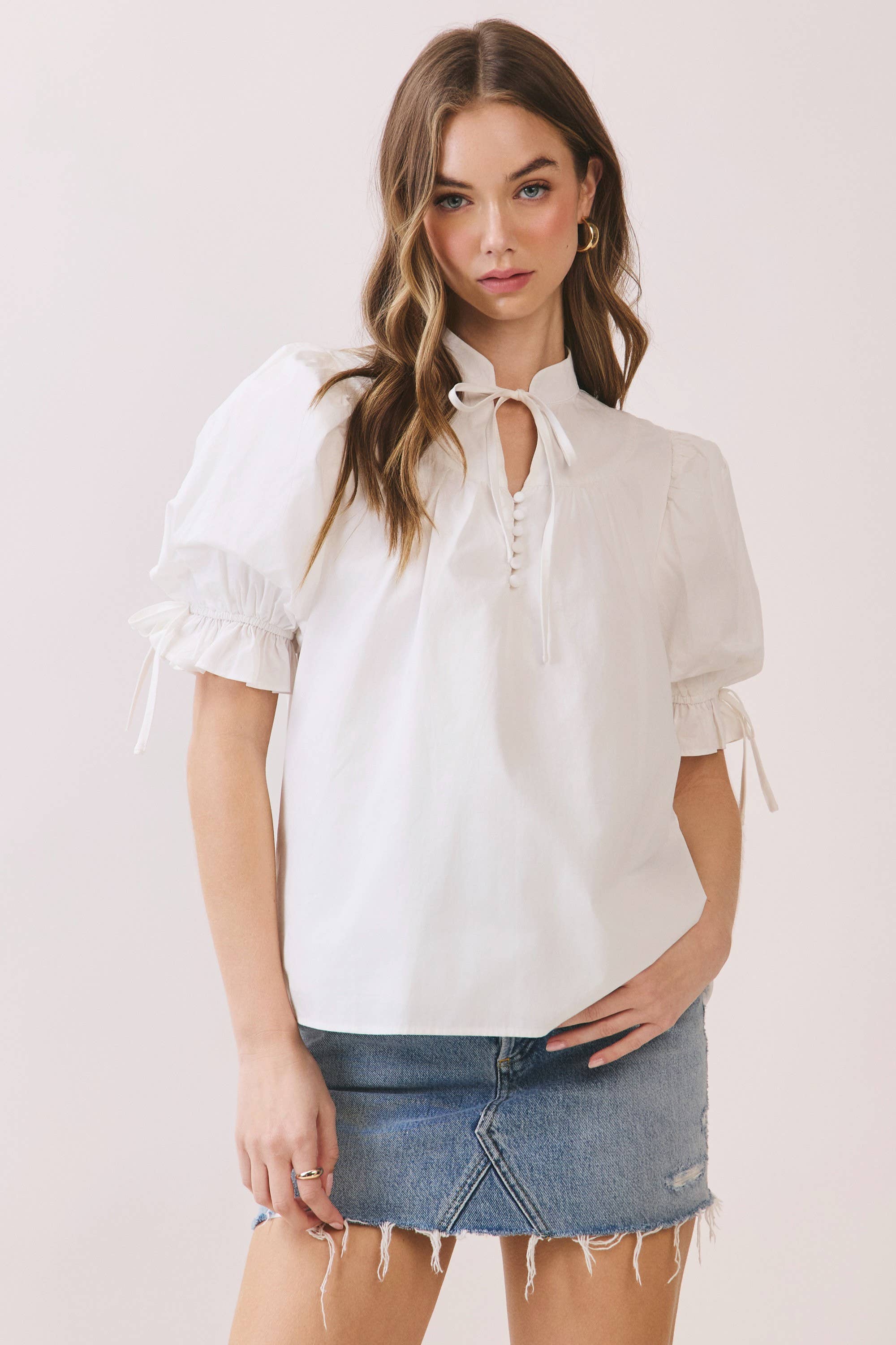 Puff Sleeve Blouse with tie collar